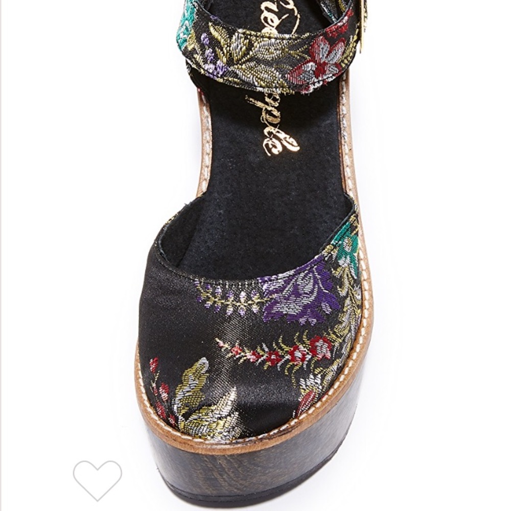 NEW IN BOX Free People Starlet Platforms Heels - Picture 4 of 5